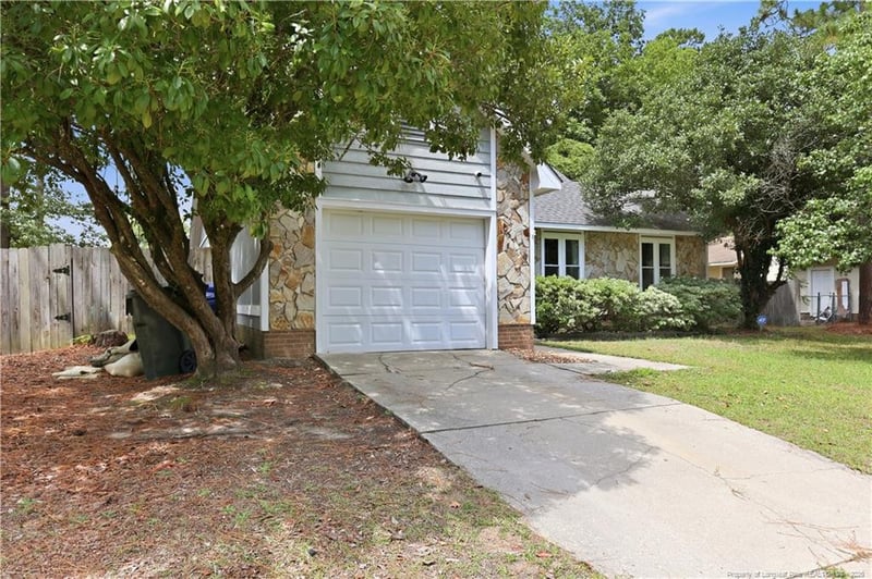 7236 Shady Grove Ln, Fayetteville, NC 28314