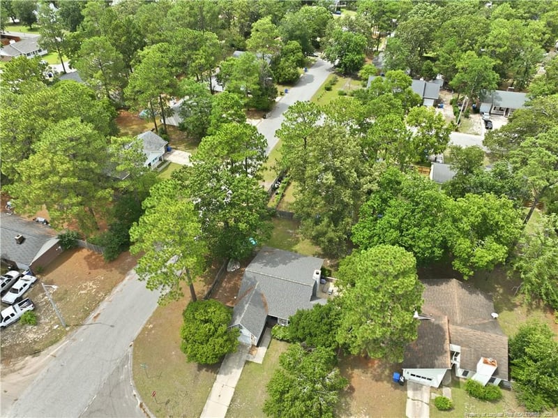 7236 Shady Grove Ln, Fayetteville, NC 28314