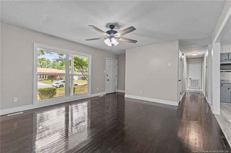 7238 Ainsley St, Fayetteville, NC 28314