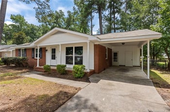 7238 Ainsley St, Fayetteville, NC 28314