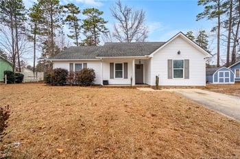 7238 Pebblebrook Dr, Fayetteville, NC 28314