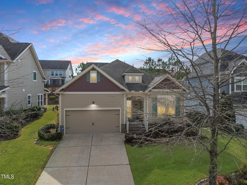 724 Ancient Oaks Dr, Holly Springs, NC 27540