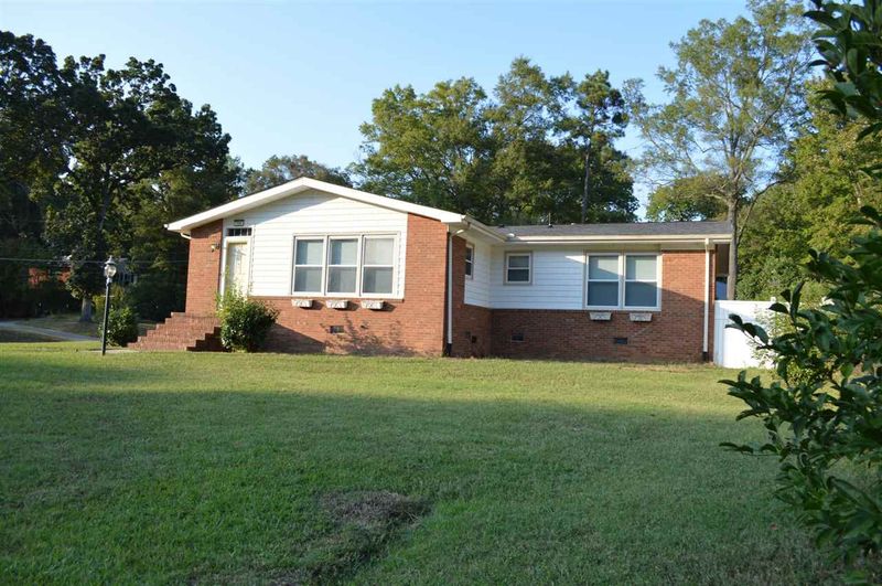 724 Carver St, Durham, NC 27704