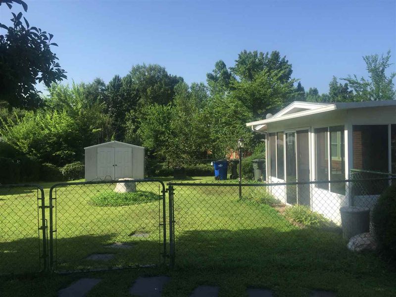 724 Delaney Dr, Raleigh, NC 27610