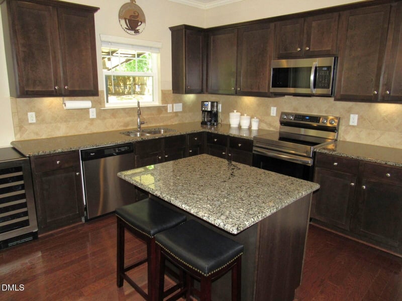 724 Forrest Ln, Creedmoor, NC 27522