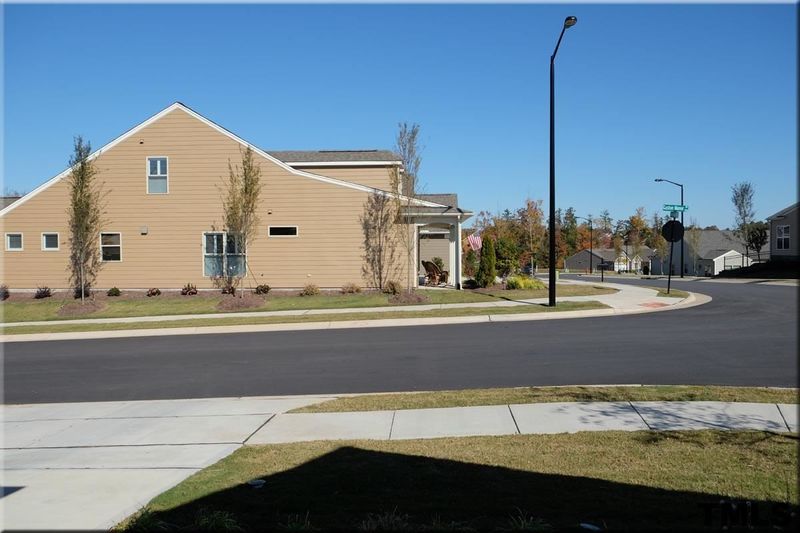 724 Gaston Manor Dr, Durham, NC 27703