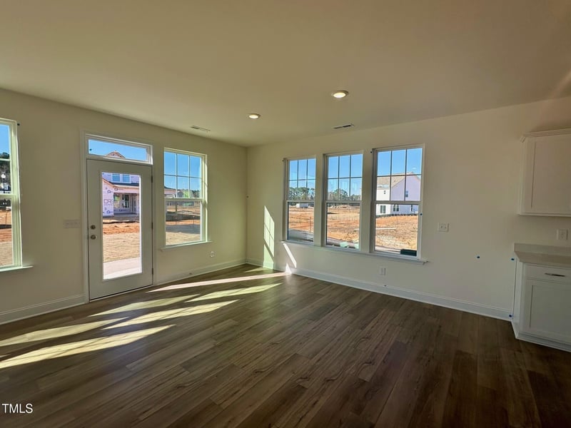 724 Hipwood Dr, Zebulon, NC 27597