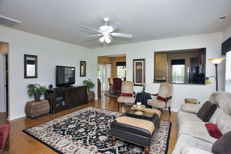 724 Hornchurch Loop, Cary, NC 27519
