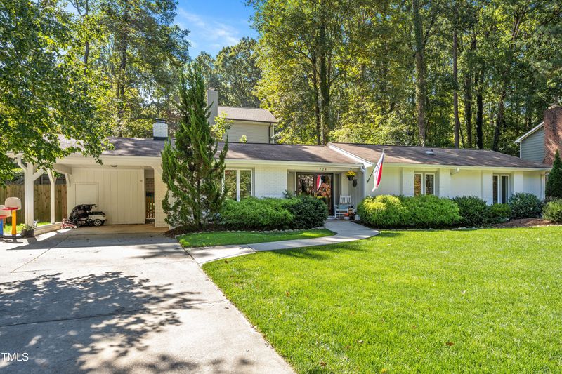 724 Hunting Ridge Rd, Raleigh, NC 27615