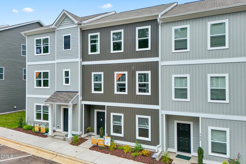 724 Orchard Vista Cir, Raleigh, NC 27606