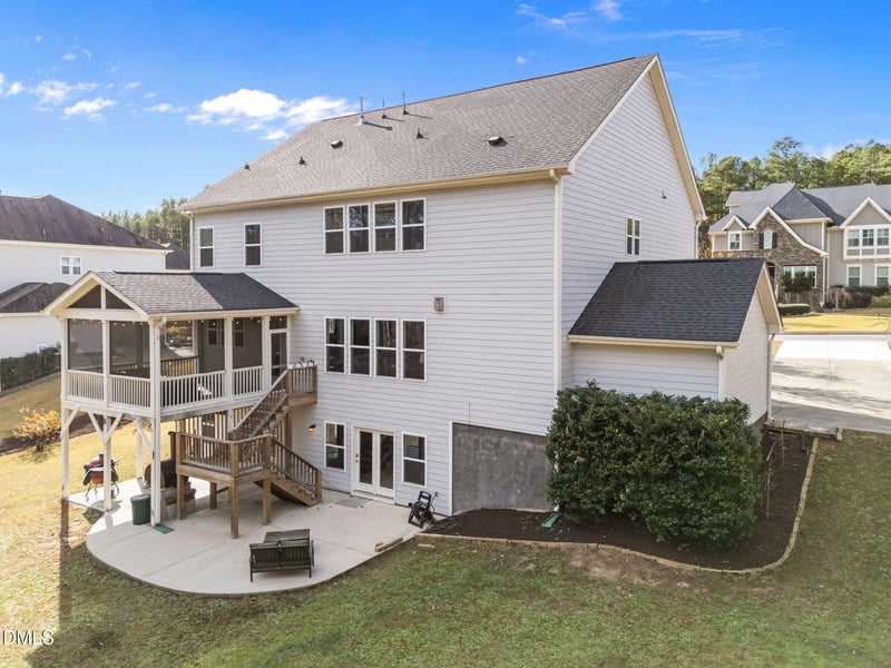 724 Peninsula Forest Pl, Cary, NC 27519