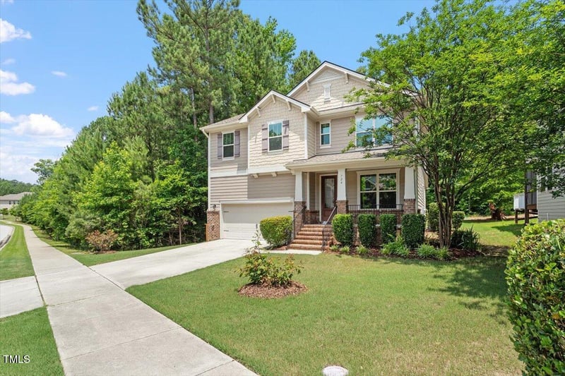 724 Piermont Dr, Cary, NC 27519