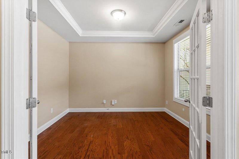 724 Piermont Dr, Cary, NC 27519