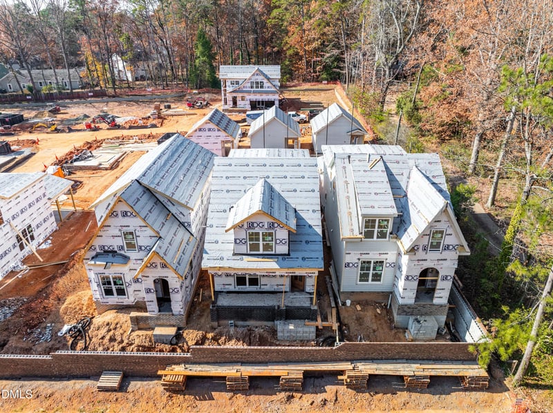 724 Powell Dr, Raleigh, NC 27606