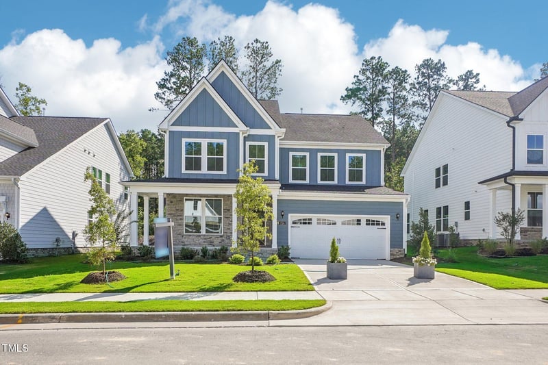 724 Red Arrow Dr, Knightdale, NC 27545
