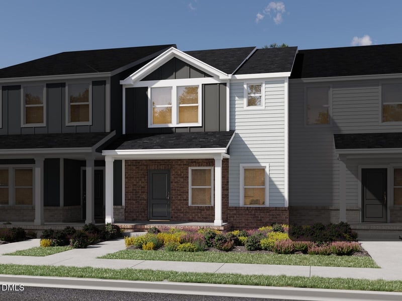 724 Southland Dr, Zebulon, NC 27597