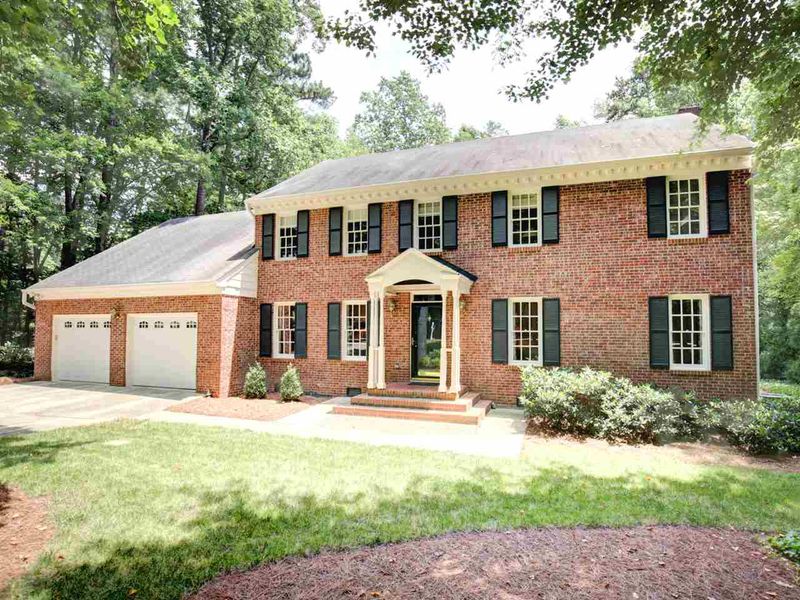 724 Willow Run South Dr, Raleigh, NC 27615