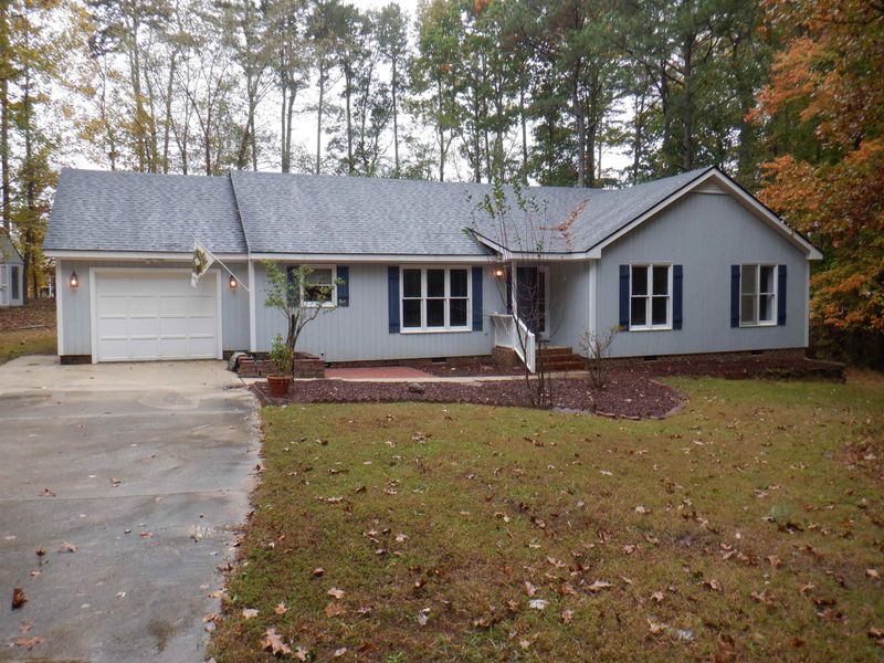724 Young Forest Dr, Wake Forest, NC 27587