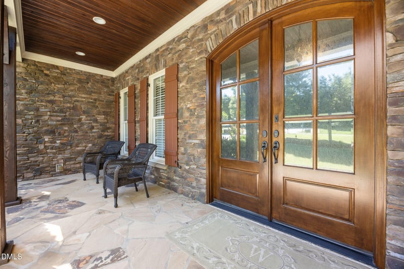 7244 Ryehill Dr, Cary, NC 27519