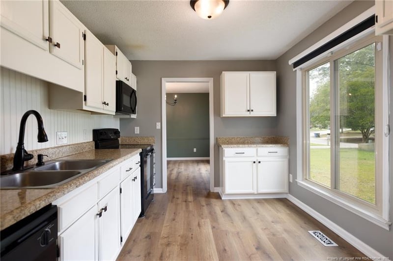7249 Pebblebrook Dr, Fayetteville, NC 28314