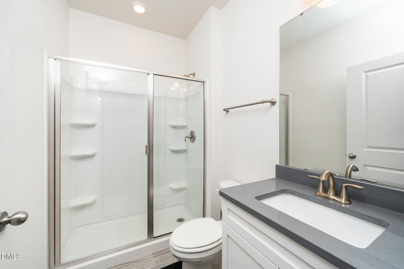 725 Andrade Dr, Fuquay Varina, NC 27526