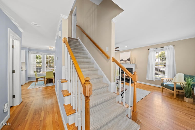 725 Bahama Ct, Holly Springs, NC 27540