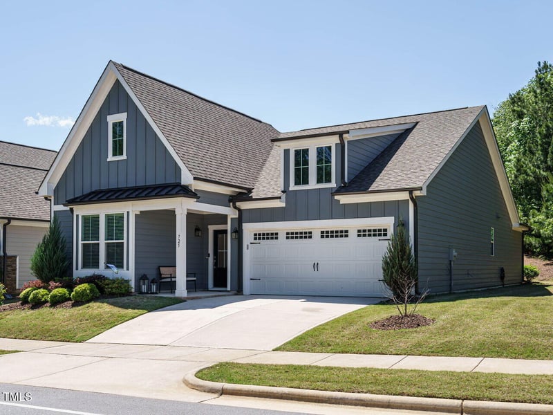 725 Banningford Rd, Cary, NC 27518