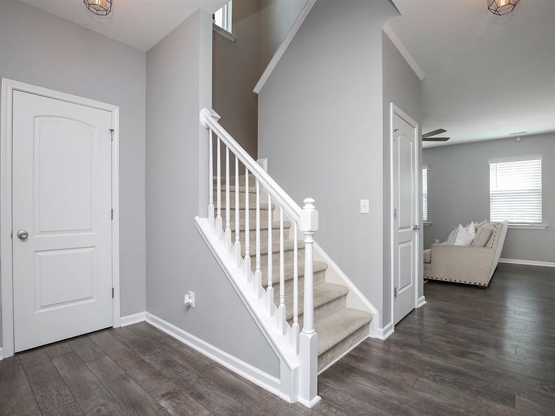 725 Birch Arbor Cir, Raleigh, NC 27604