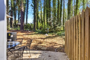 725 Charleston Rd, Raleigh, NC 27606