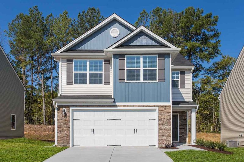 725 Crackling Ct, Zebulon, NC 27597