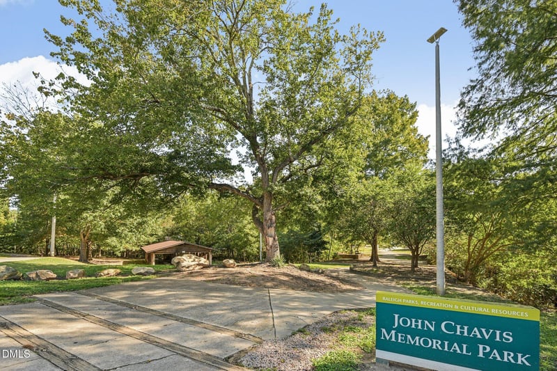 725 East St, Raleigh, NC 27601