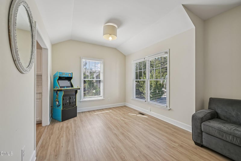 725 East St, Raleigh, NC 27601