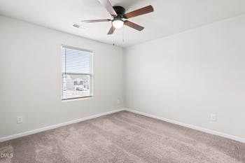 725 Fauna St, Zebulon, NC 27597