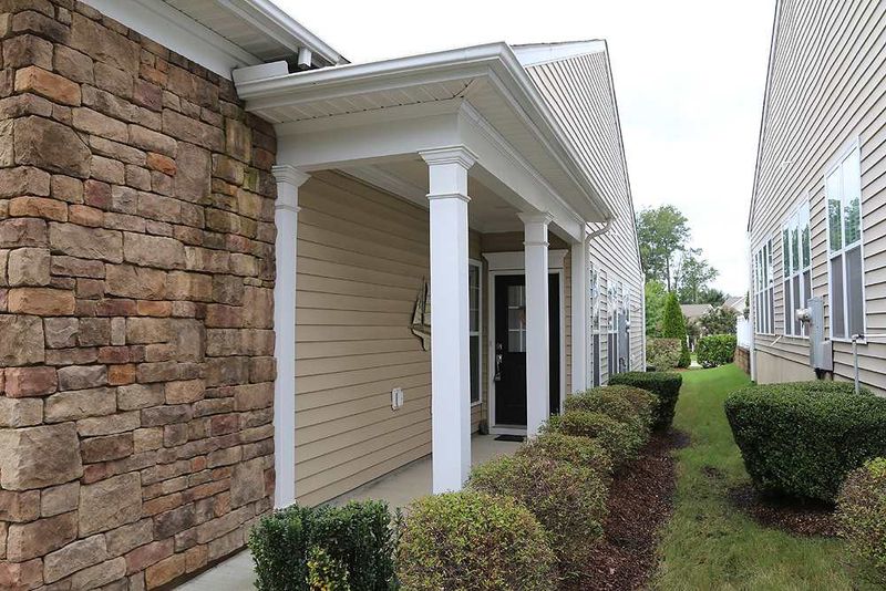 725 Hornchurch Loop, Cary, NC 27519