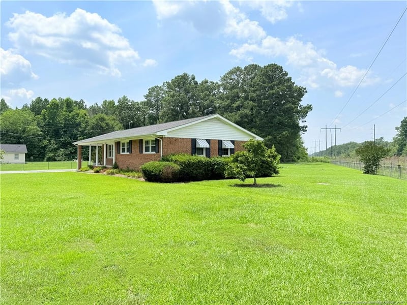 725 Judson Church Rd, Fayetteville, NC 28312