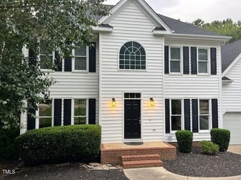 725 Littleleaf Ct, Holly Springs, NC 27540