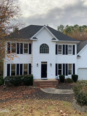 725 Littleleaf Ct, Holly Springs, NC 27540