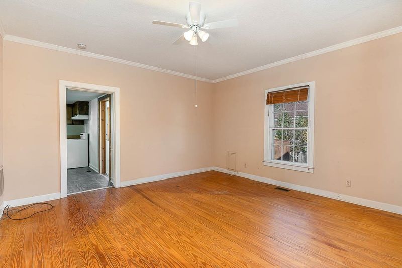 725 Mill St, Wake Forest, NC 27587