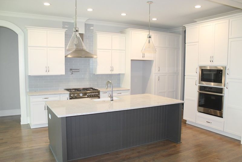 725 Pelzer Dr, Wake Forest, NC 27587
