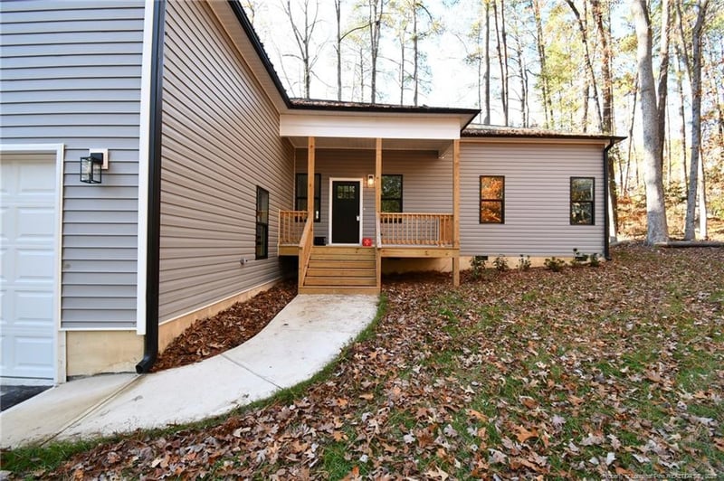 725 Piccadilly Courts, Sanford, NC 27332