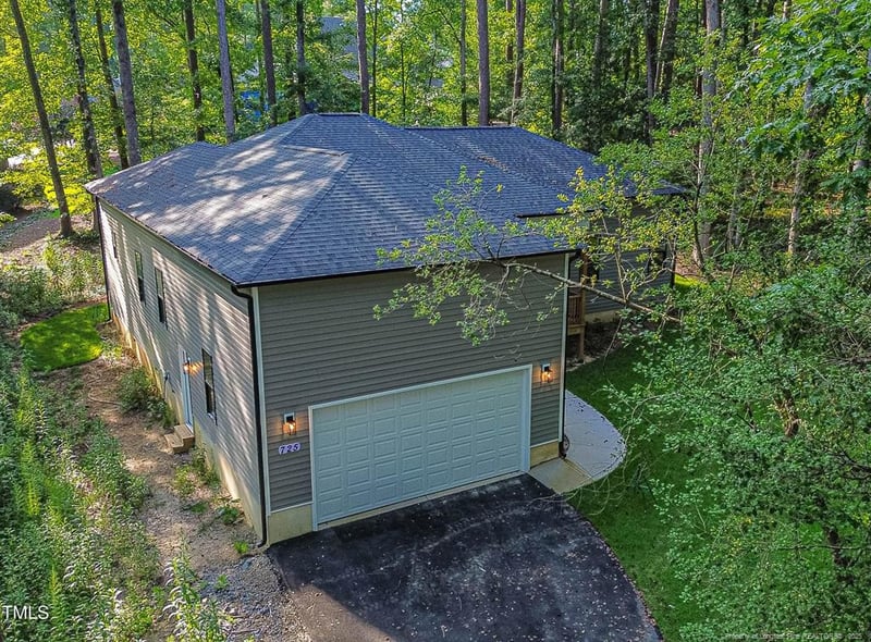 725 Piccadilly Courts, Sanford, NC 27332