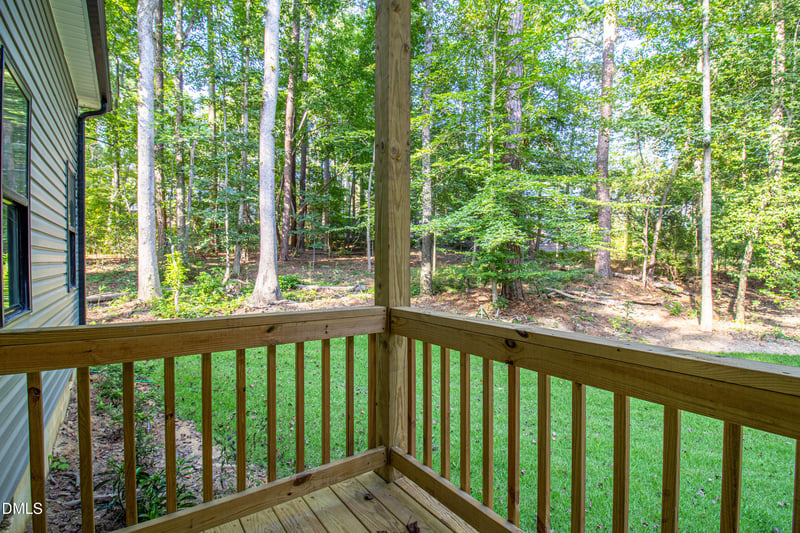 725 Piccadilly Ct, Sanford, NC 27332