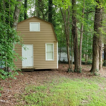 725 Van Thomas Dr, Raleigh, NC 27615