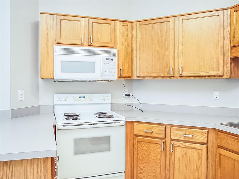 725 Wallridge Dr, Wake Forest, NC 27587