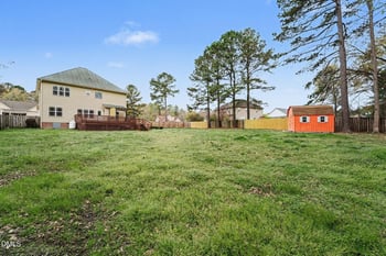 7250 Sandcastle Ln, Linden, NC 28356