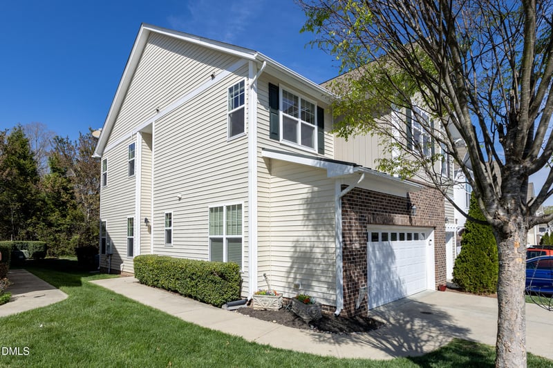 7250 Terregles Dr, Raleigh, NC 27617