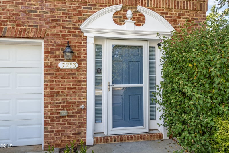 7253 Galon Glen Rd, Raleigh, NC 27613