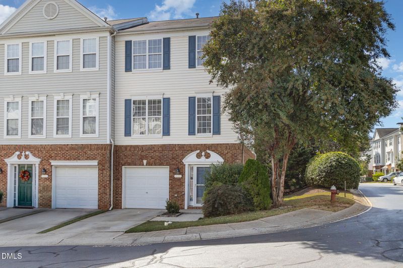 7253 Galon Glen Rd, Raleigh, NC 27613