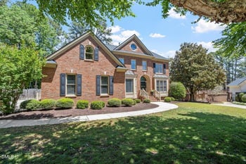 7253 Manor Oaks Dr, Raleigh, NC 27615