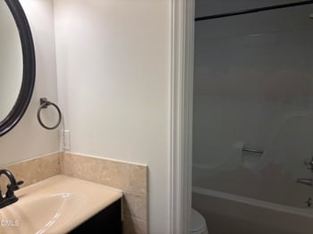 726 Branniff Dr, Cary, NC 27513